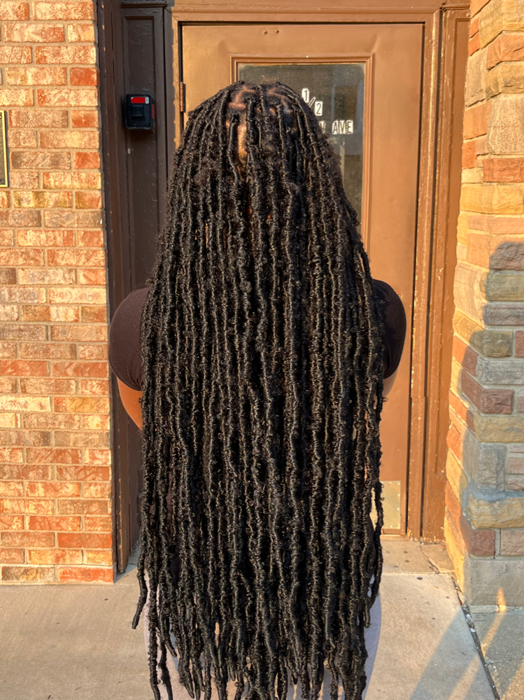 Medium Faux Locs