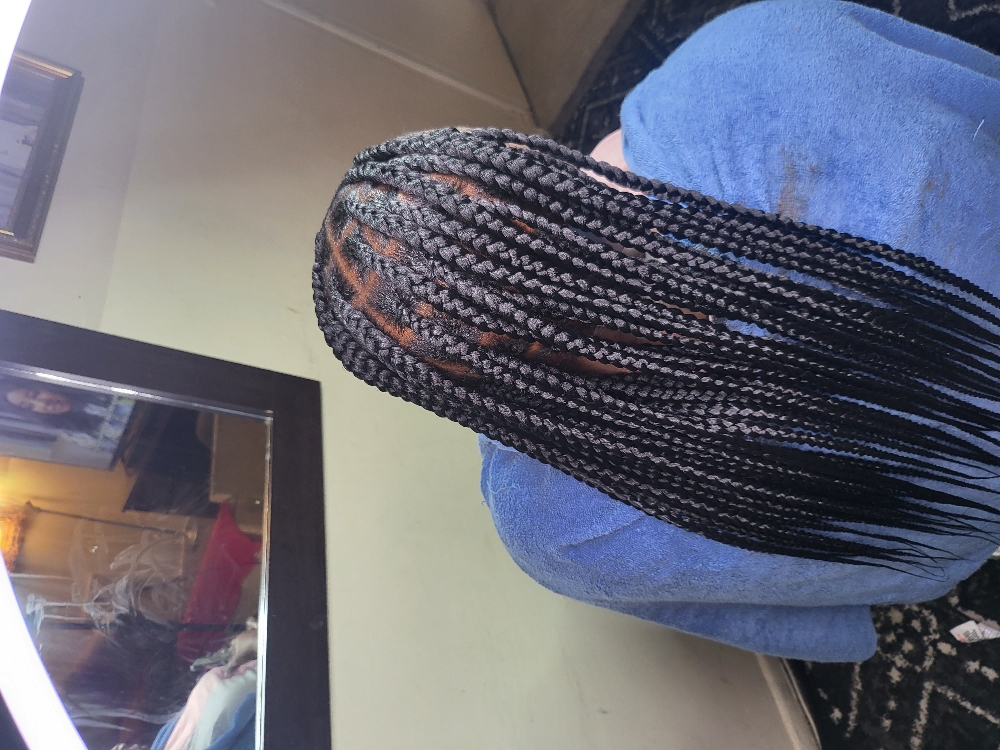 Knotlessbraid