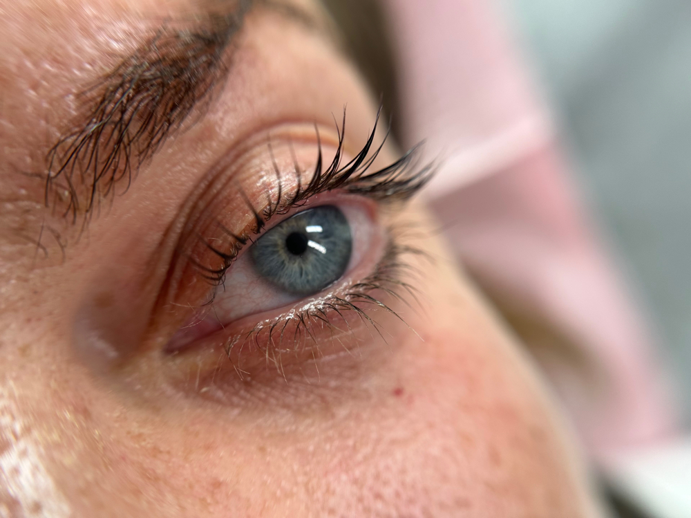 Lash Lift + Color Boost