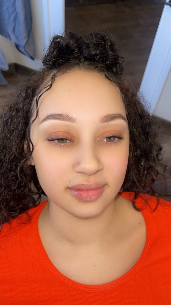 Brow henna