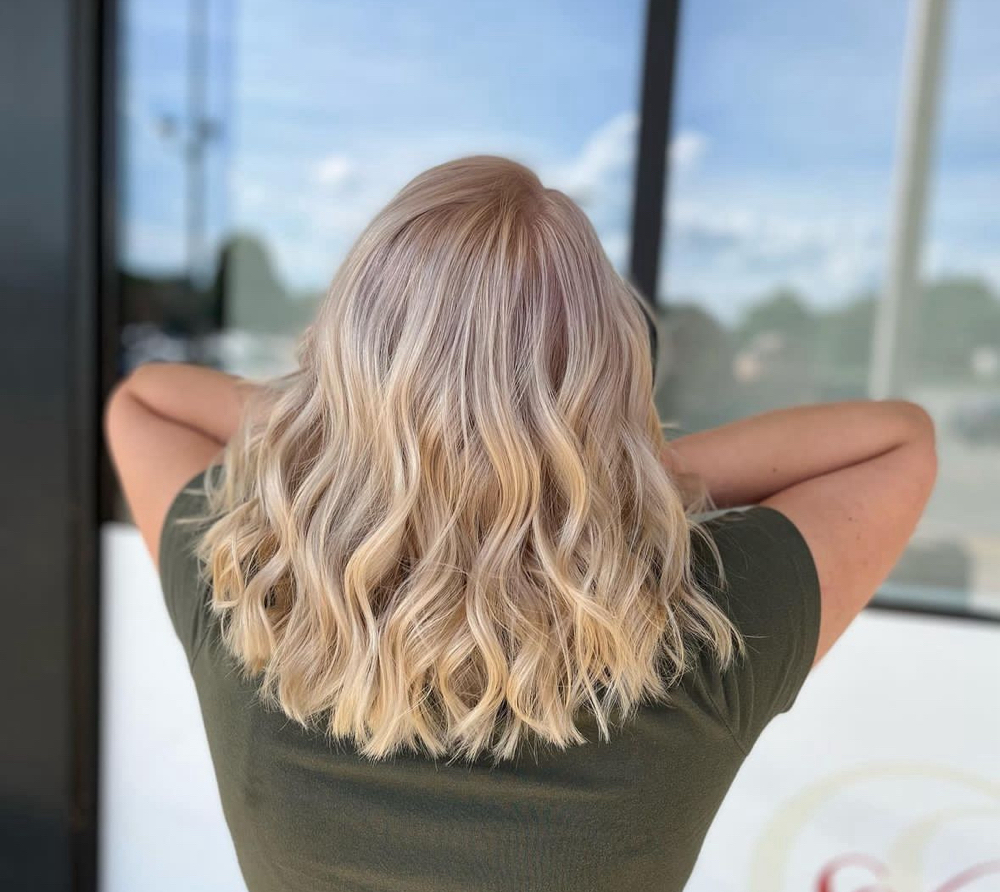 4hr Custom Hair Color/Blonding