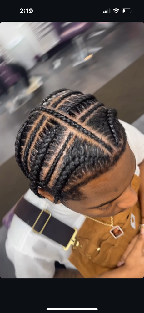 4-6 Male Stitch Briads at Lee The Hair Magician LLC in Detroit, MI