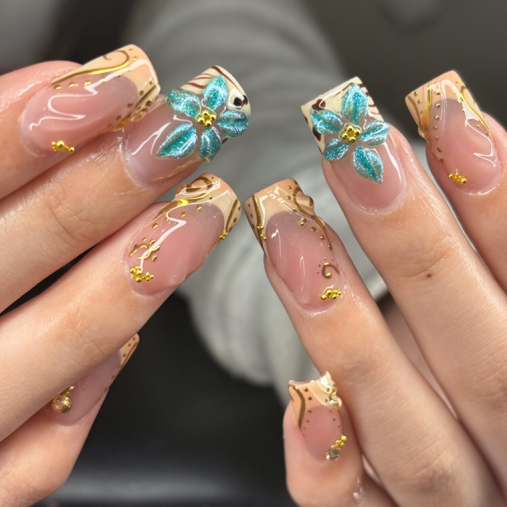 Polygel Full Set at Evelyn’s Beauties in Millersburg, OH
