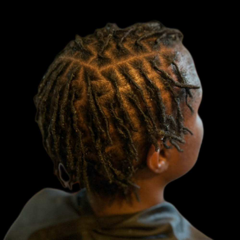 Loc Retwist (no style) at Resilient Crown in Milwaukee, WI
