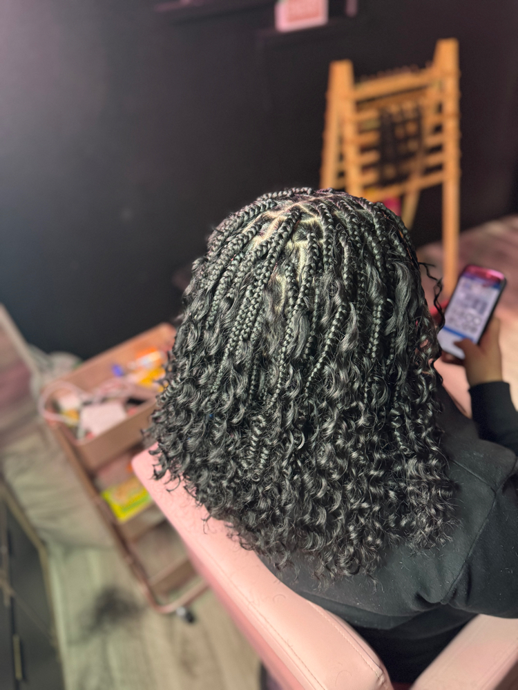 Knotless Bob