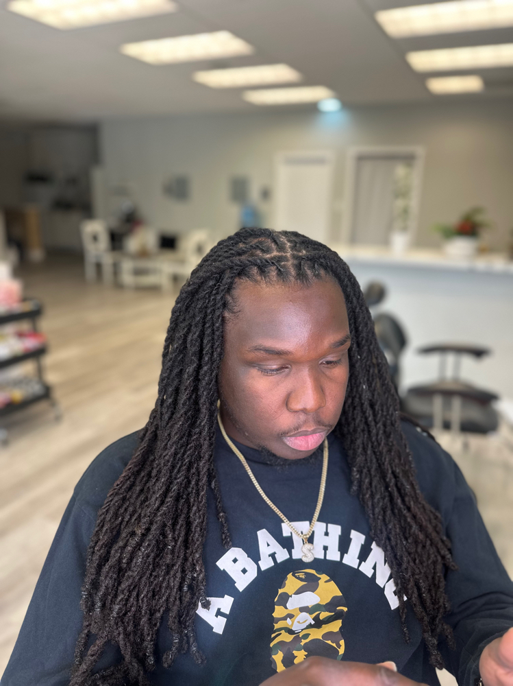 Loc Retwist / Style