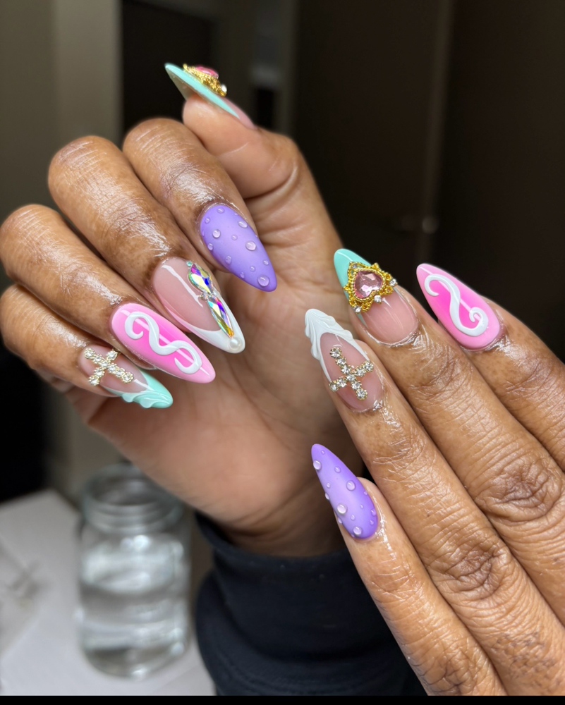 Nail art (add if desired)