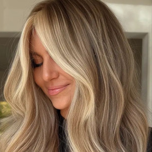 Face Frame Blonding at Color Vixen Studio in East Stroudsburg, PA