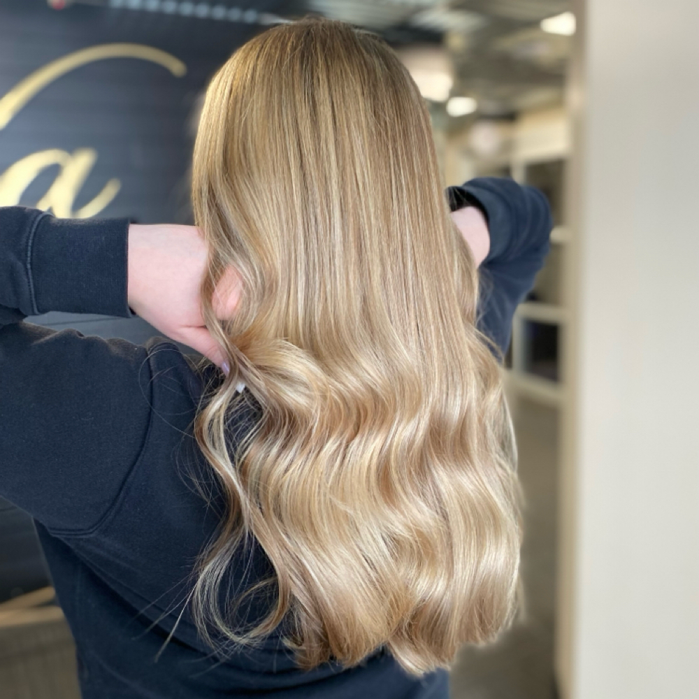Sun Kissed Blonde at Beauty and the suite in Danvers, MA