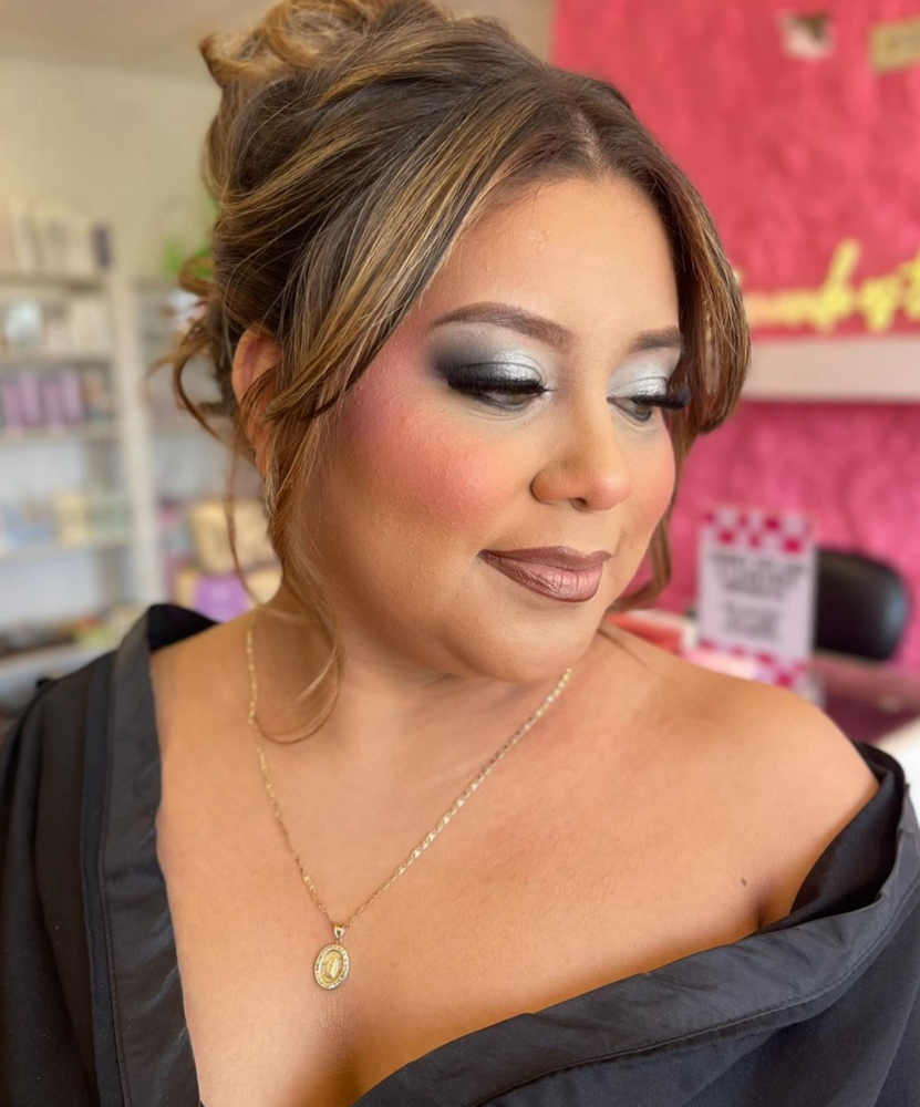 Smokey Eye/ Dramatic Glam