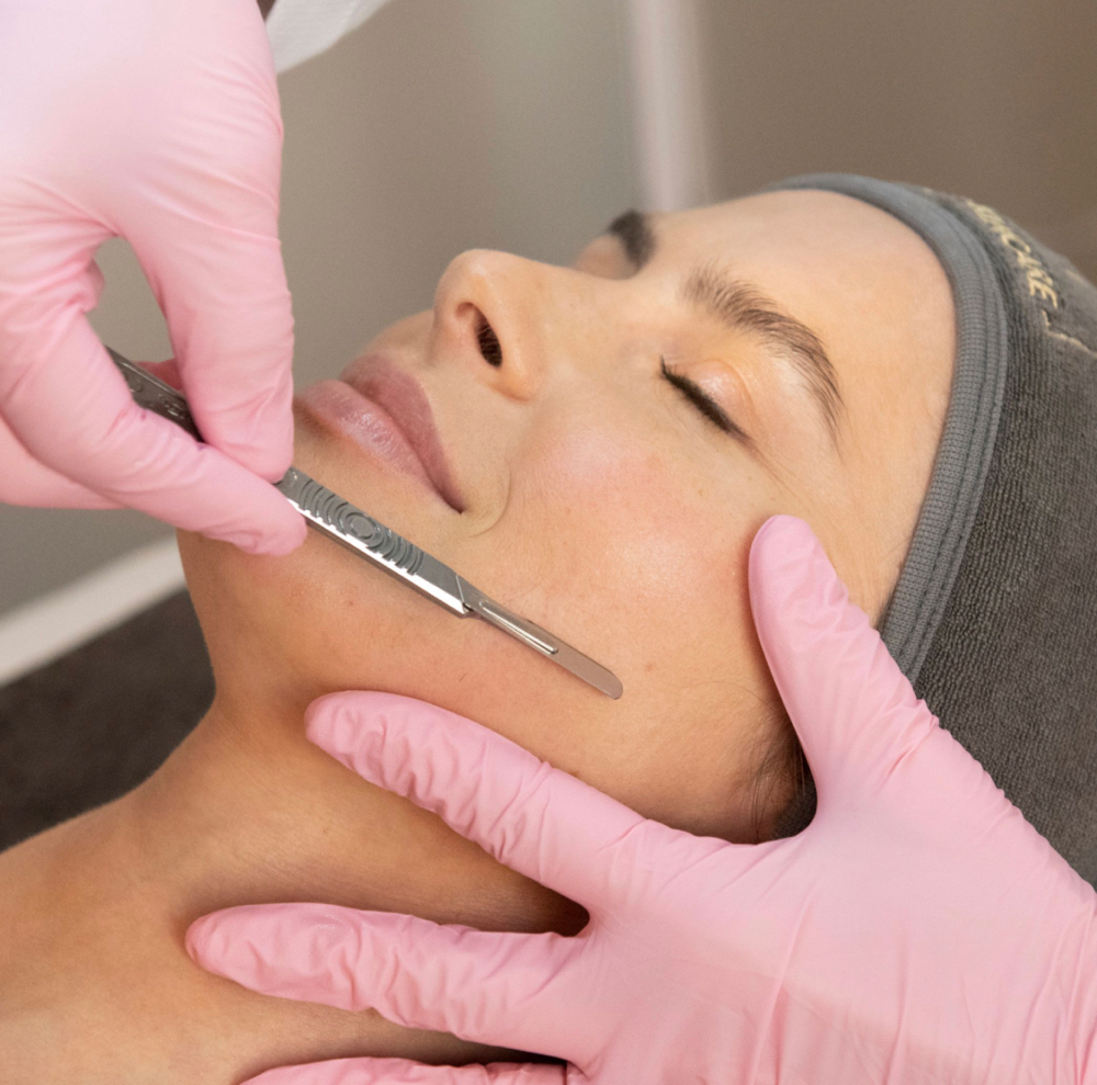 Dermaplaning/Facial