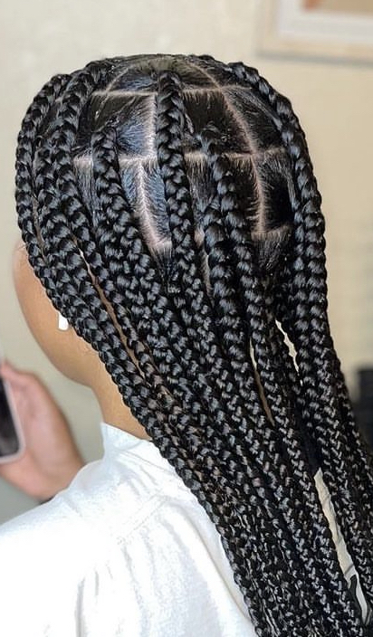 Large Knotless Braids