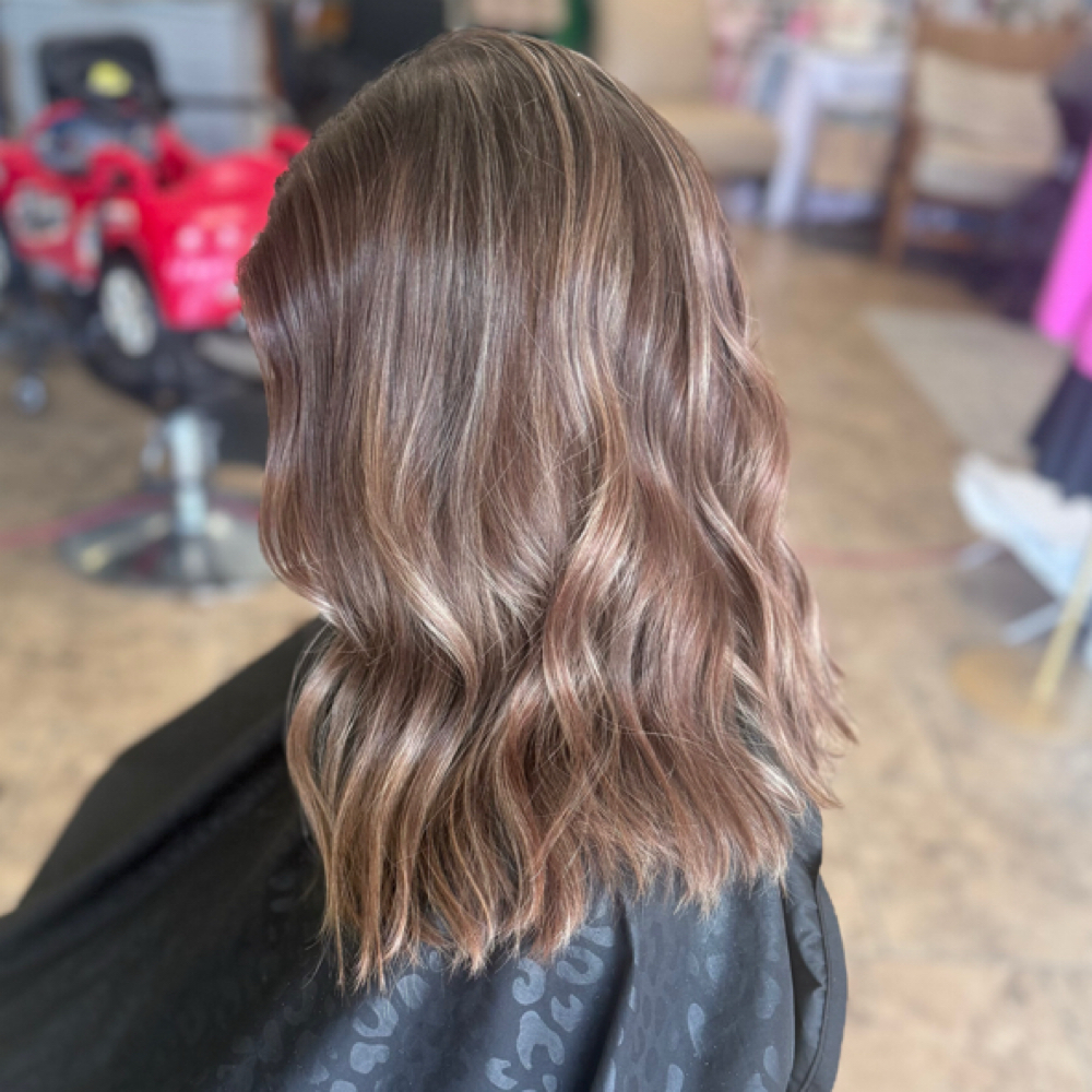 Gloss at Amelia Rowell in Homerville, GA