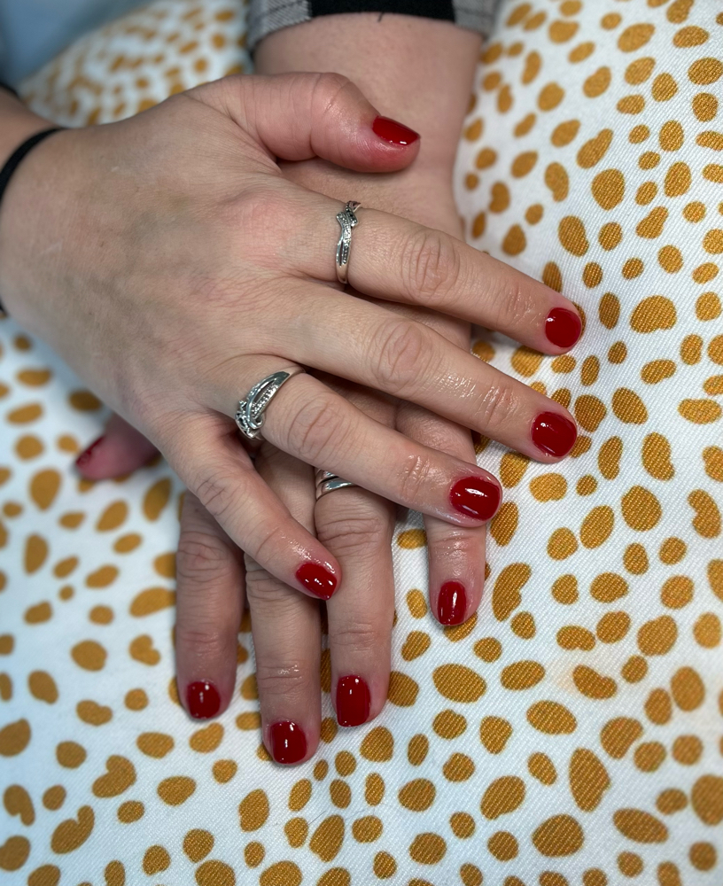 Dip Powder Manicure