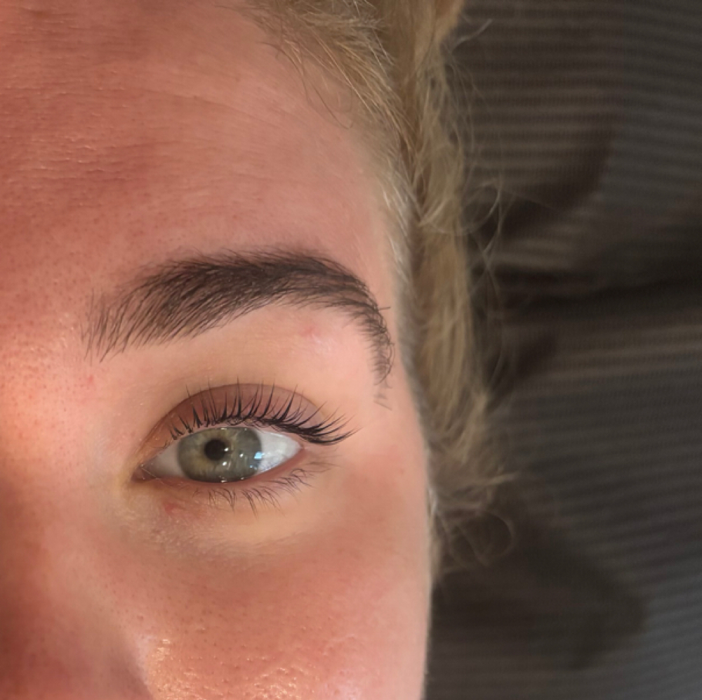 LASH LIFT at RT Esthetics in Lowell, IN