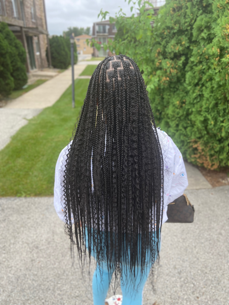 Medium Goddess Knotless