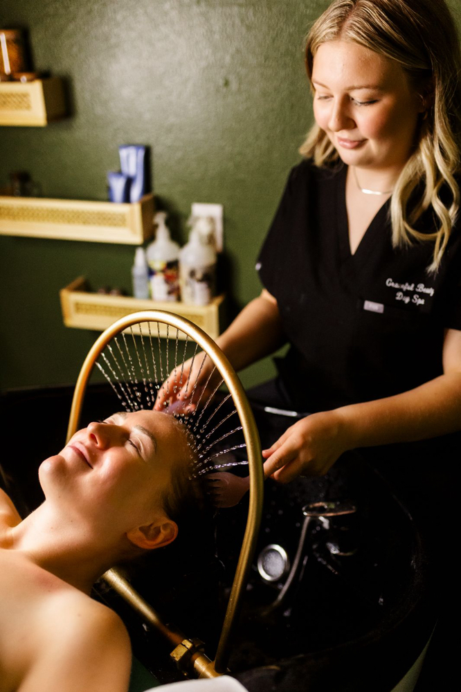 90 Min. Head Spa + LUX Spa Facial