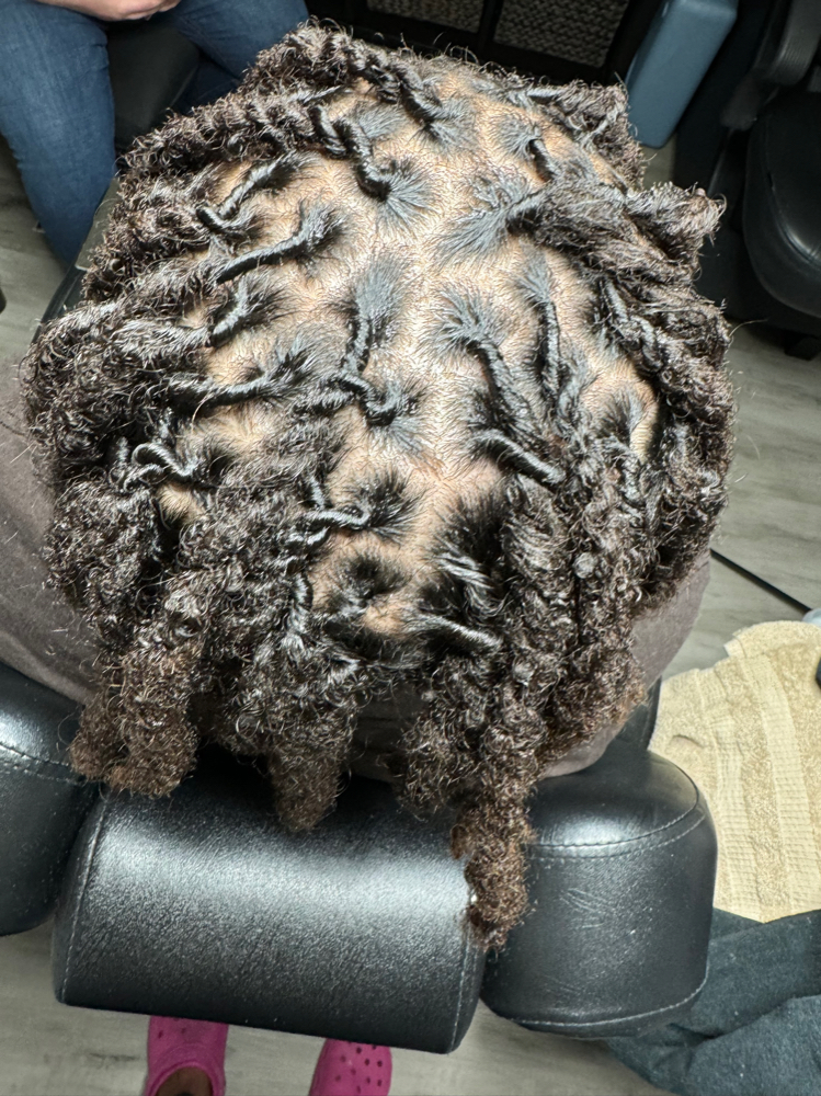 Traditional Loc Retwist