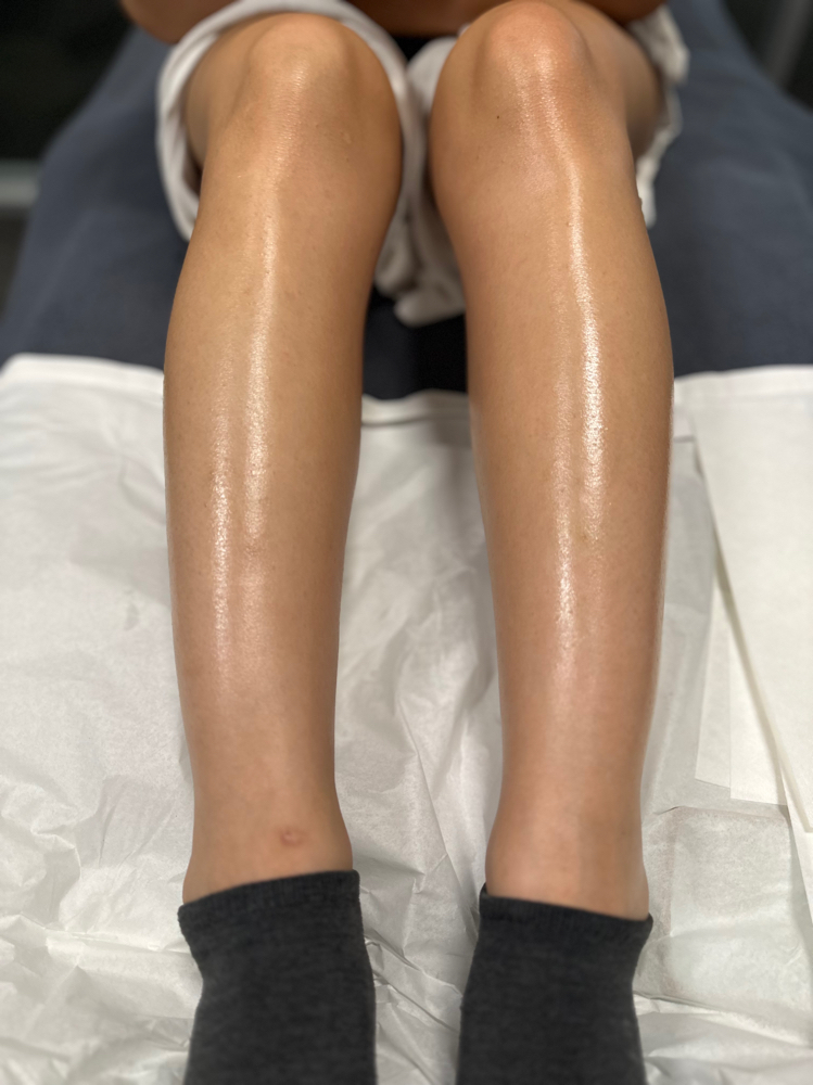 Her Half Leg Wax