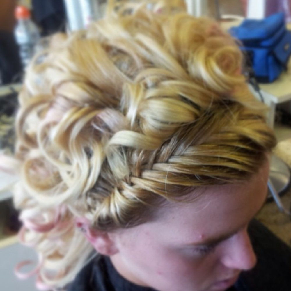 Updo’s Wedding And Special Occasion at Miracle Handz Hair Salon in Fairborn, OH
