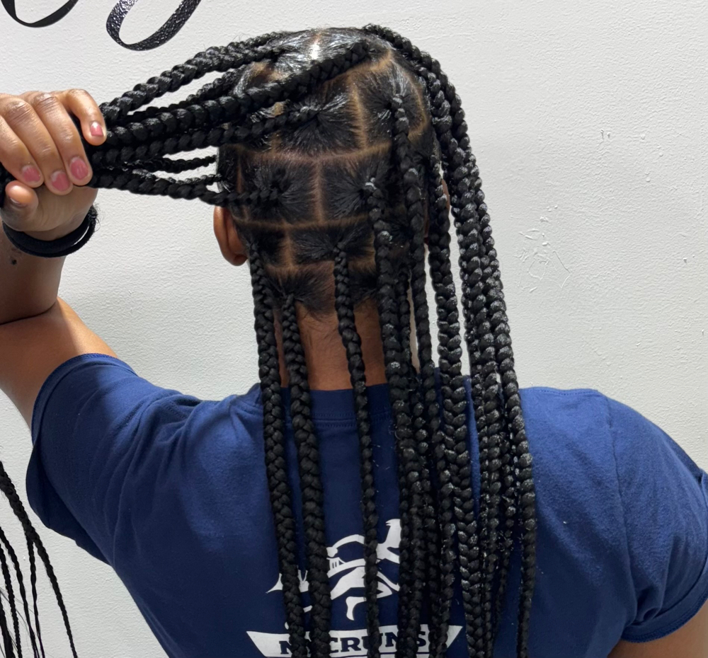 Large Knotless Braids
