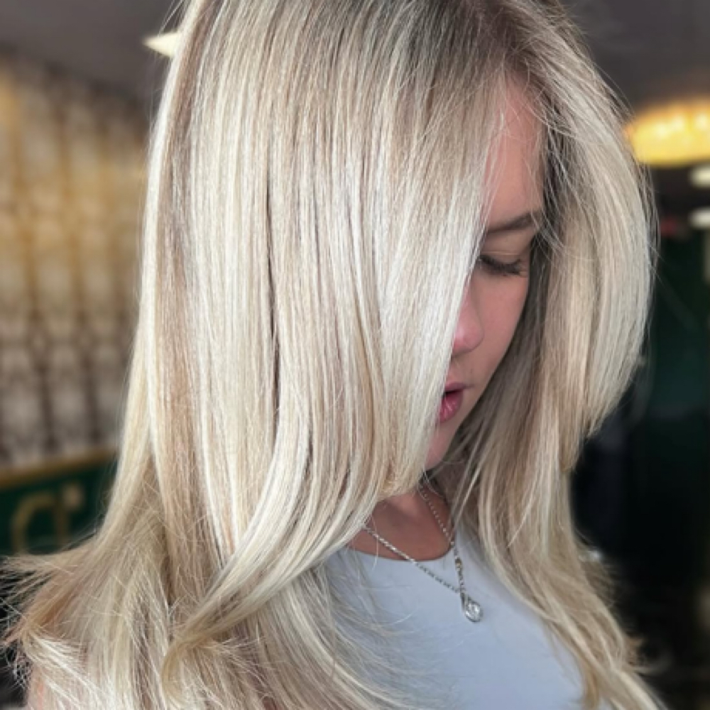 Women’s Cut at Chelsea’s Chair in Tampa, FL