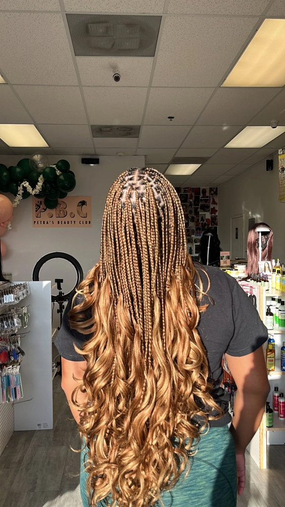 French Curl Knotless Braids