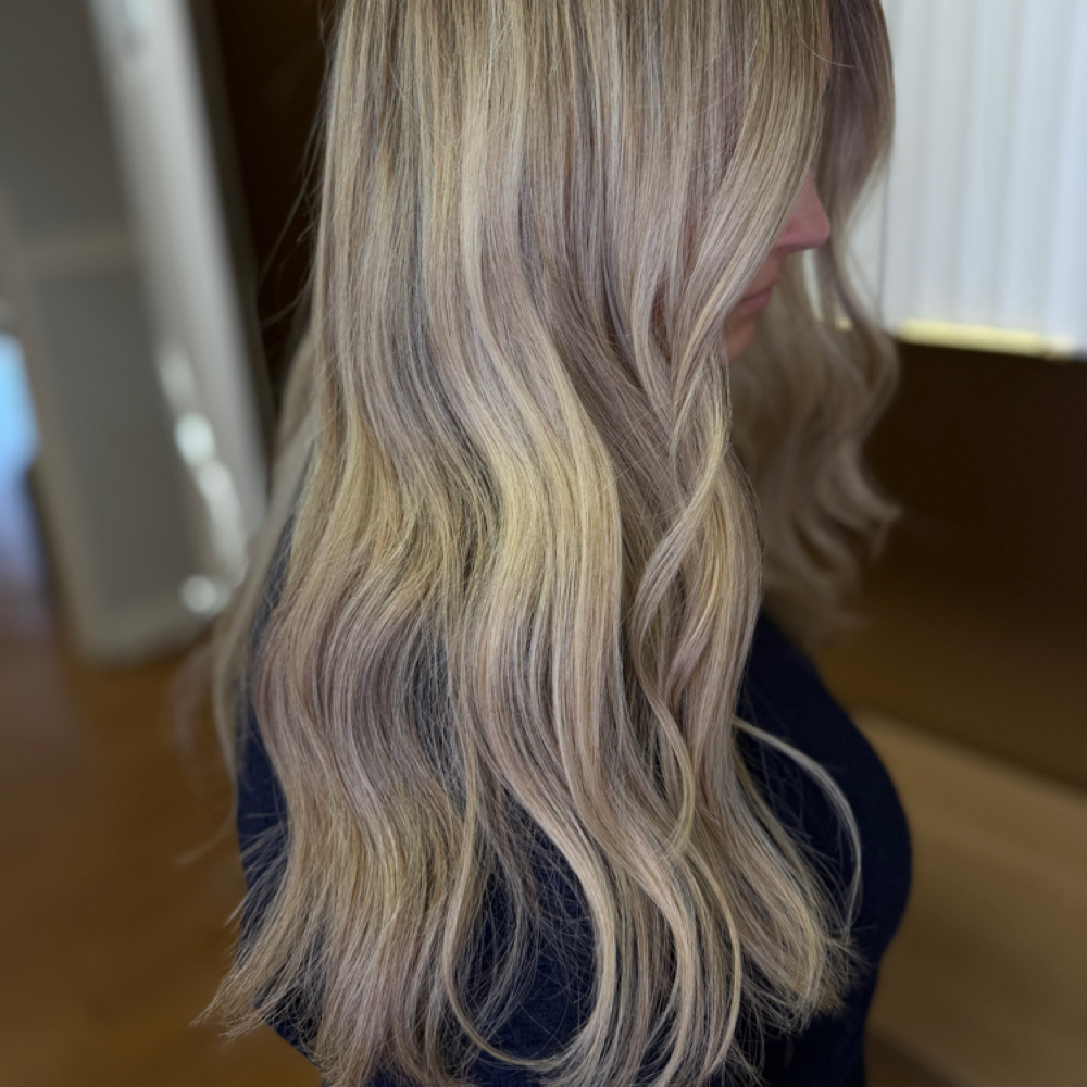Mini Custom Blonding at Beige beauty lounge llc in Johnston, RI