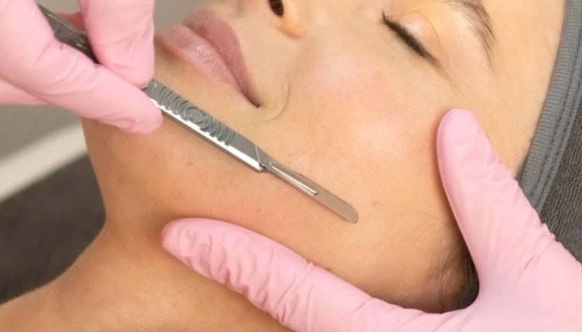 Dermaplane Facial