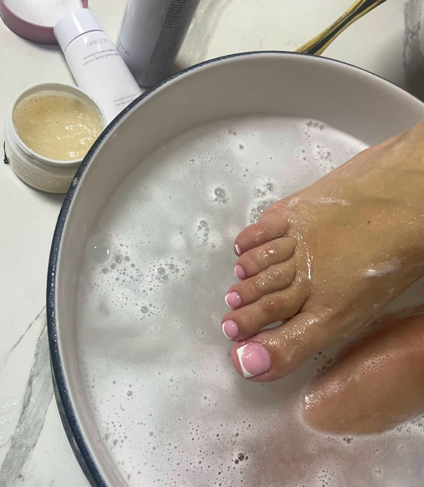 Classic Pedicure With Gel Polish