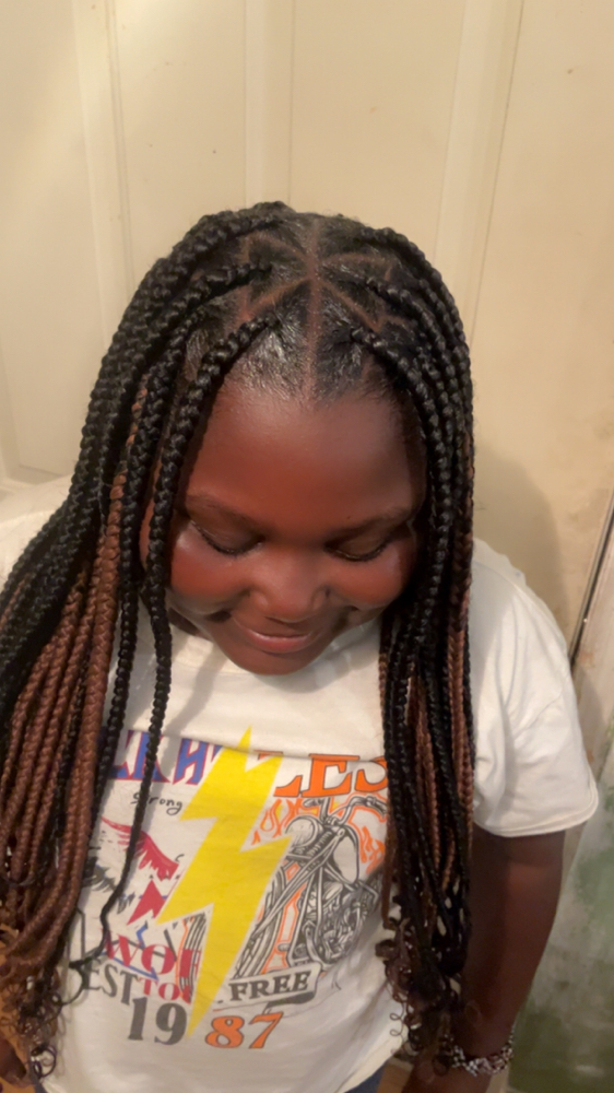 Jumbo Knotless at Hair.m3.0ut in Moncks Corner, SC