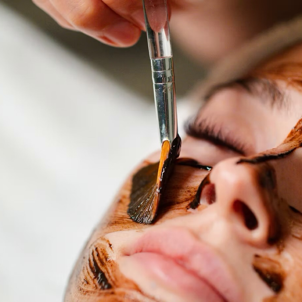 The Clean and Clear Facial at The Glöw Method in Tucson, AZ