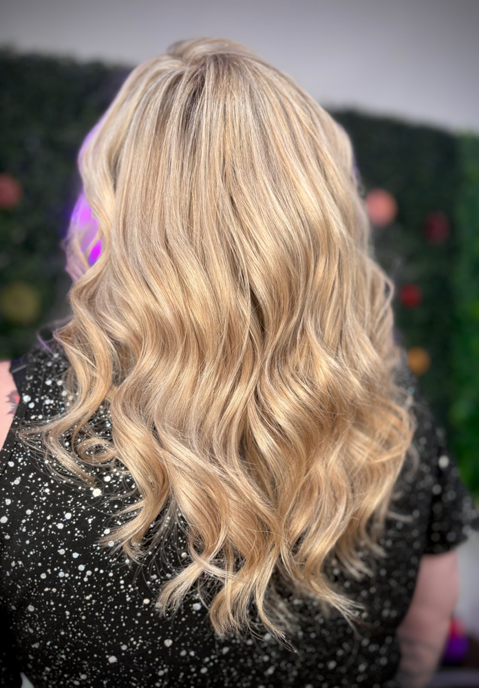 Highlights + Blonding