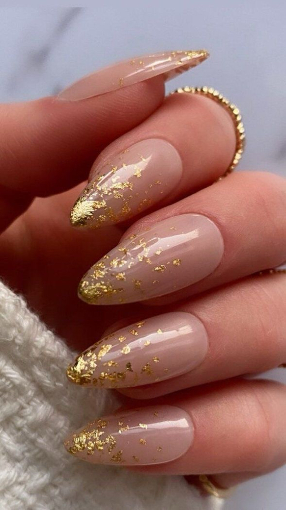 Foil Flakes Per Nail