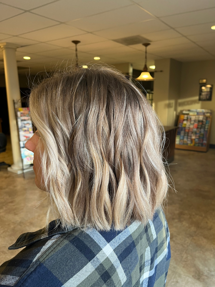 Womens haircut