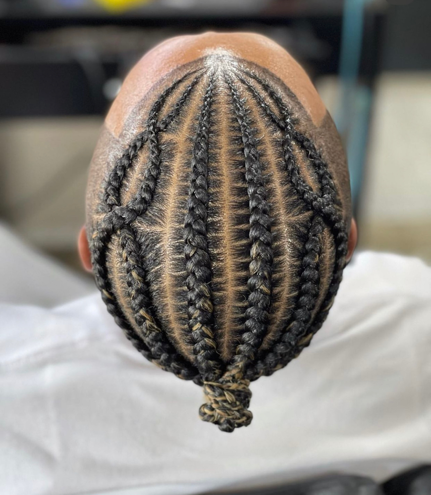 Simple freestyle man bun