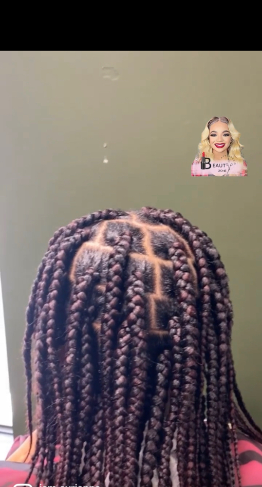 Box Braids (Medium)