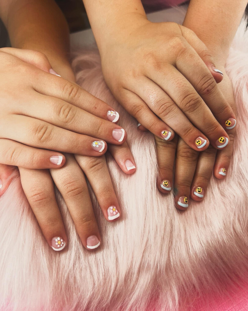 Child’s Manicure Friend