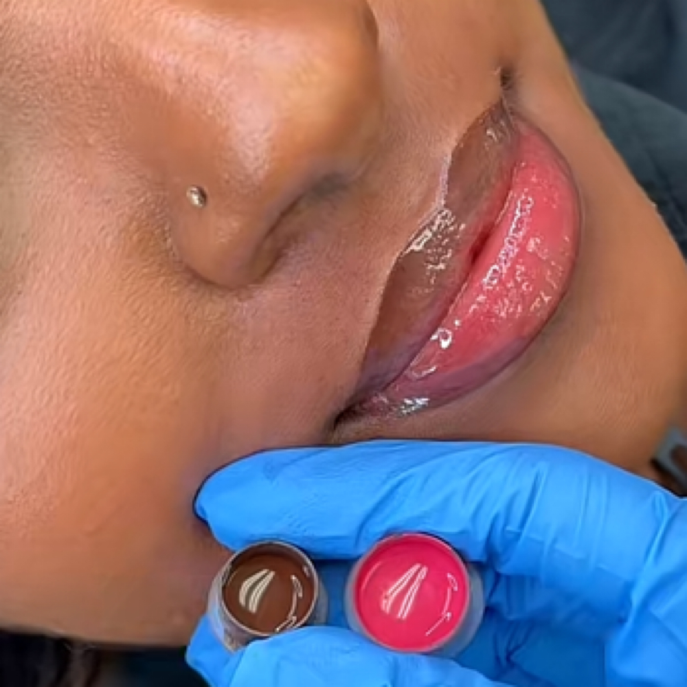 Lip Ombre at Magic Beauty in Flowood, MS