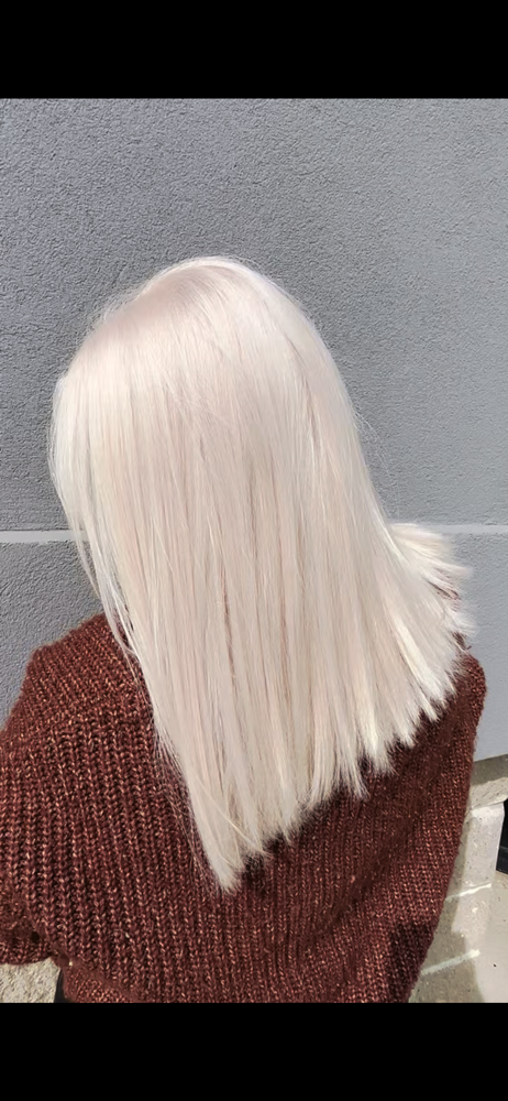 On-scalp bleach