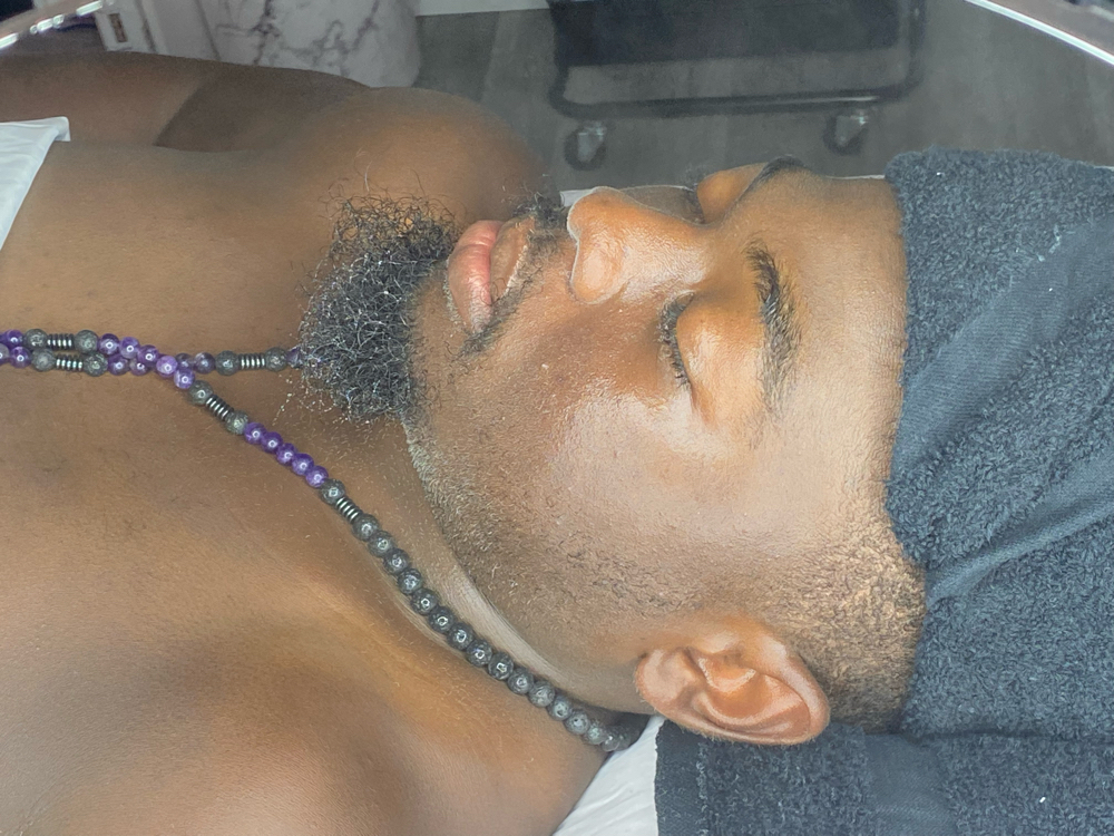 Dermaplane Facial