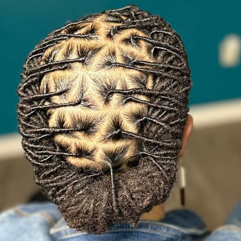 Shampoo and Retwist at Neyana Williamson in Memphis, TN