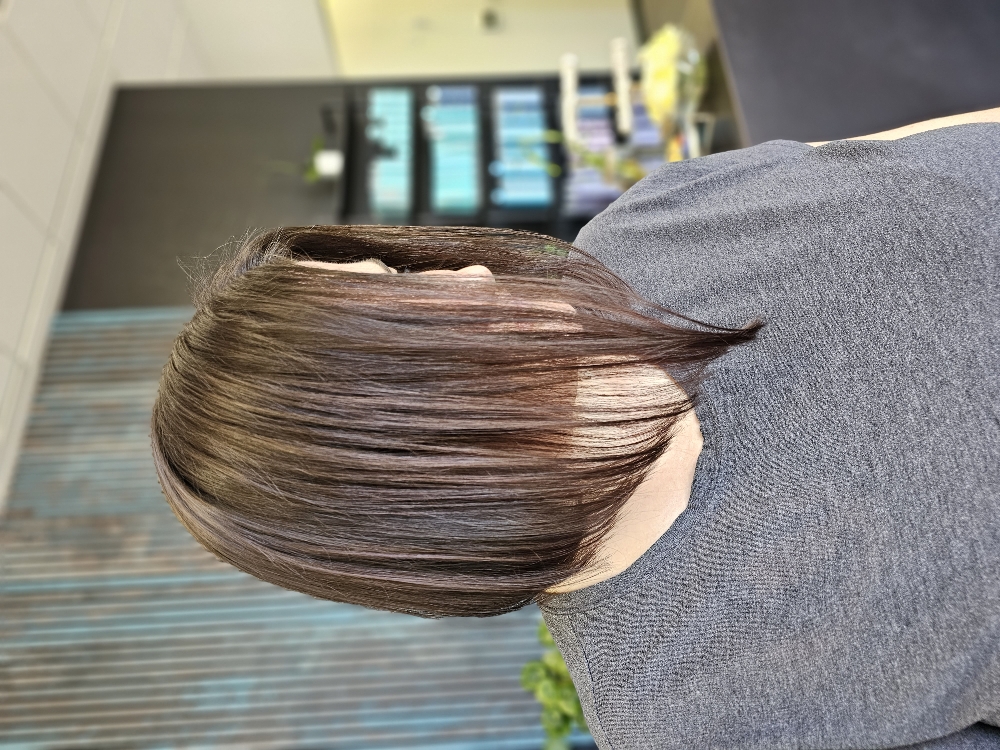 Women's Haircut at Cosmo Kupcake Beauty in Las Vegas, NV