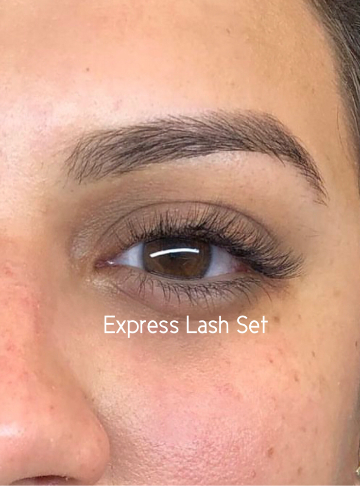 Express Set of Eyelash Extensions