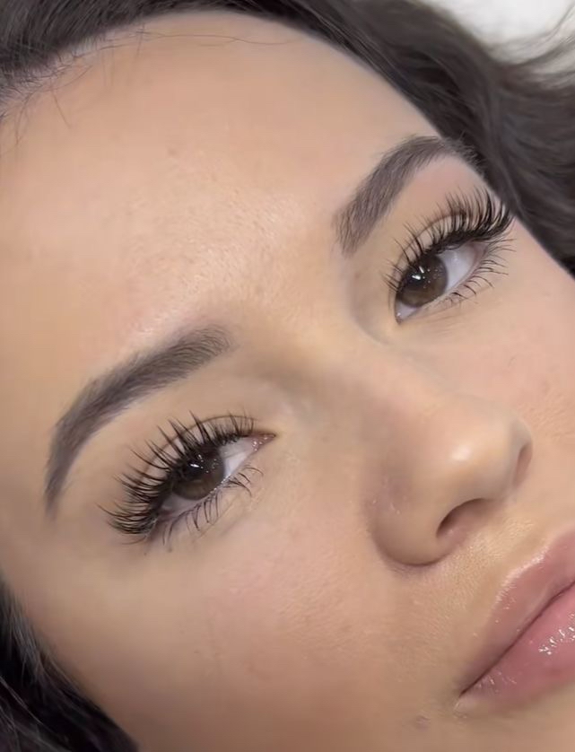 Classic Lashes