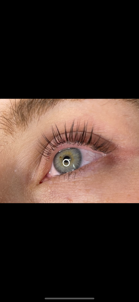 Eyelash Lift And Tint
