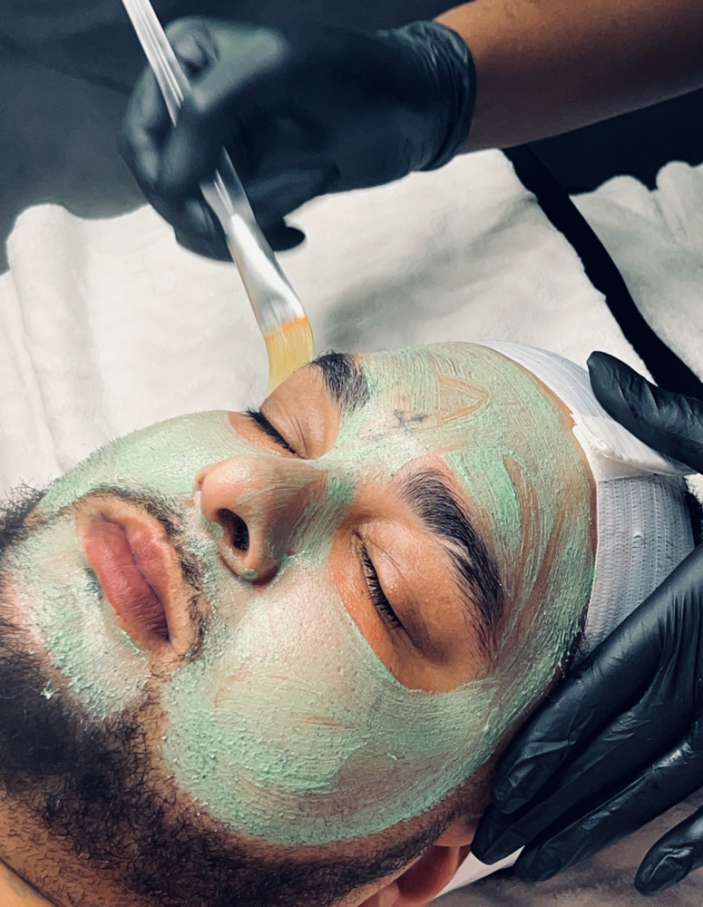 Gentlemen’s Facial