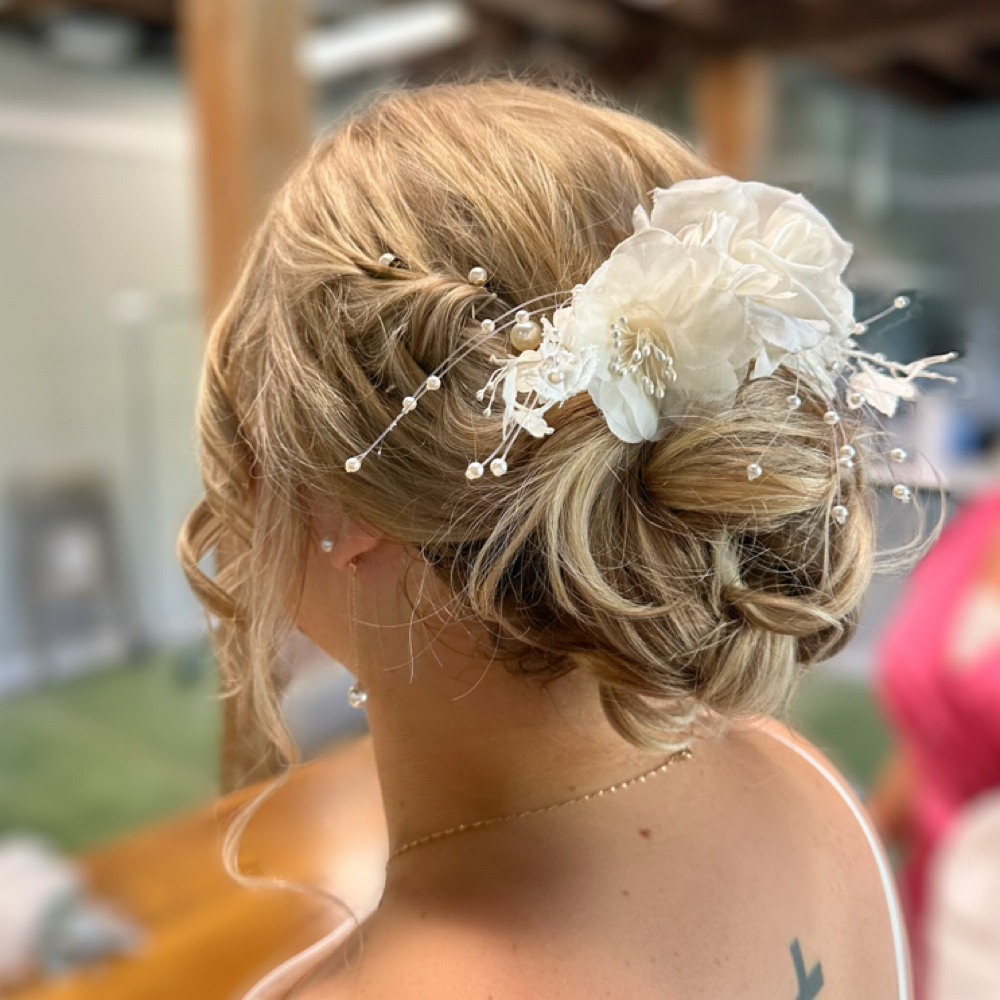 Special Occassion Styling/Updo at Groovy Beauty Babes in San Antonio, TX