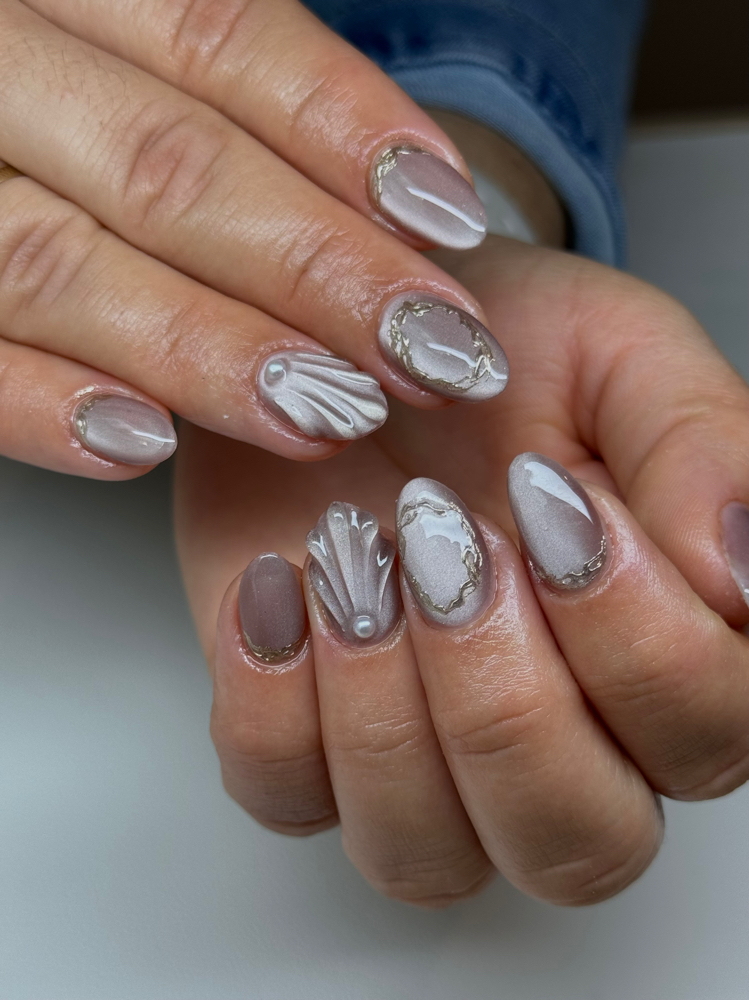 Structured Mani (Minimal Design)
