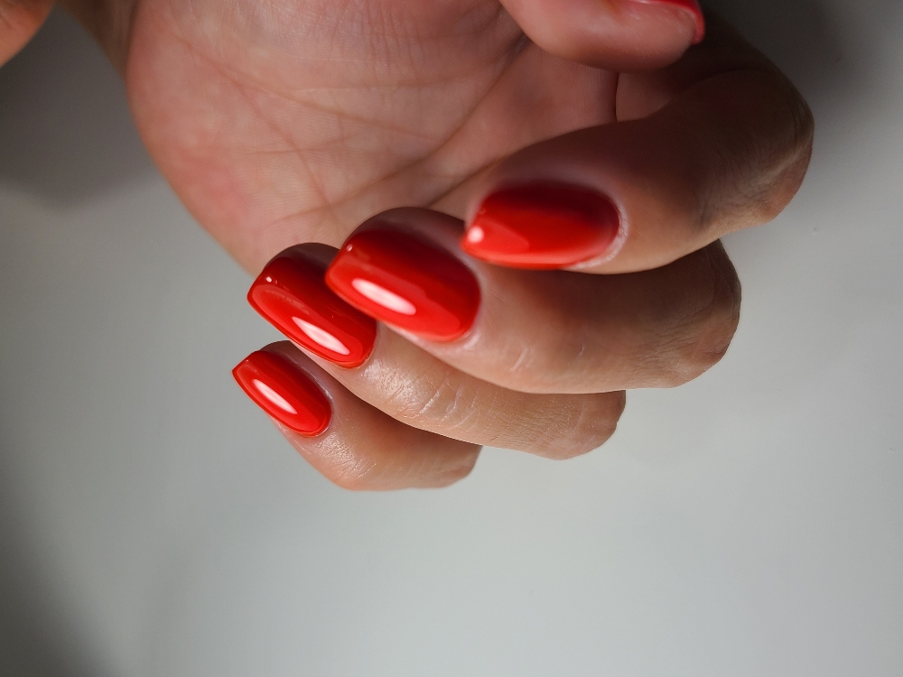 GEL MANICURE